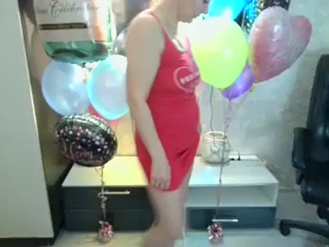 Snapshot of WindChristy chatting on 02/15/25, 09:26 WindChristy online show from 02/15/25, 09:26