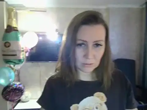 Snapshot of WindChristy chatting on 02/20/25, 02:24 WindChristy online show from 02/20/25, 02:24