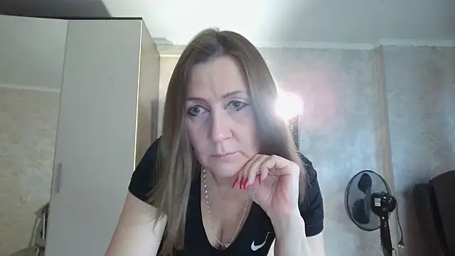 Snapshot of WindChristy chatting on 09/08/25, 03:55 WindChristy online show from 09/08/25, 03:55