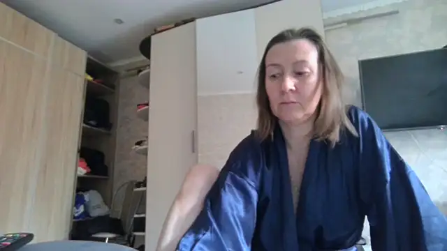 Snapshot of WindChristy chatting on 10/07/25, 12:24 WindChristy online show from 10/07/25, 12:24