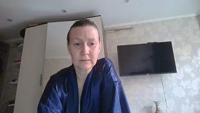 Snapshot of WindChristy chatting on 10/08/25, 10:24 WindChristy online show from 10/08/25, 10:24