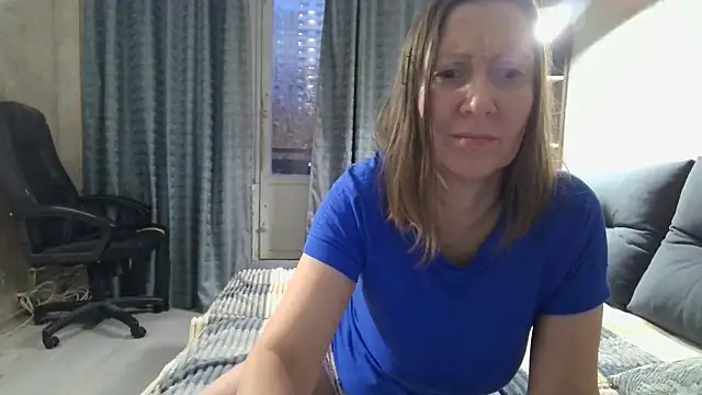 Snapshot of WindChristy chatting on 10/11/25, 03:39 WindChristy online show from 10/11/25, 03:39