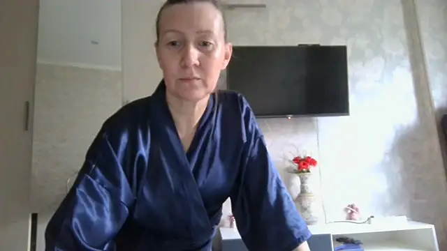 Snapshot of WindChristy chatting on 10/21/25, 09:54 WindChristy online show from 10/21/25, 09:54