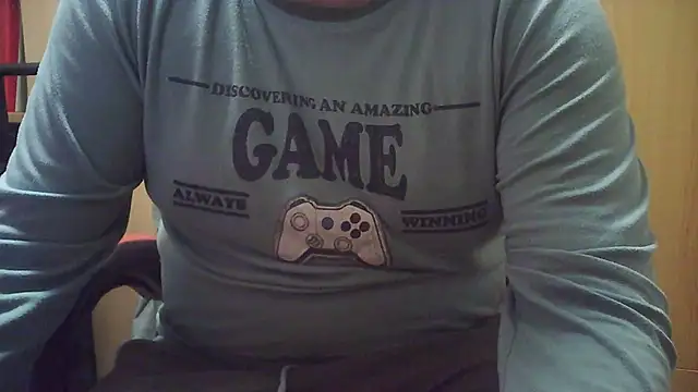 Javier bear online show from 02/16/25, 09:27