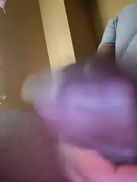 Kingkongding47 online show from 11/22/25, 07:24