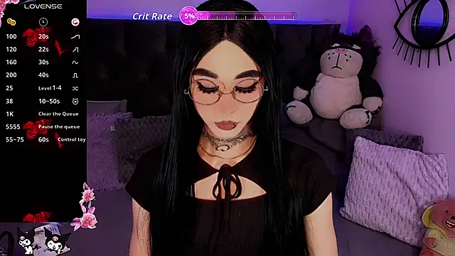 Snapshot of kimMaddiee chatting on 10/27/25, 06:17 kimMaddiee online show from 10/27/25, 06:17