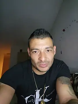 Zoltanioan26 online show from 05/23/26, 07:51