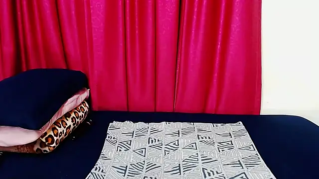 Lustydesirexx online show from 07/26/26, 06:59