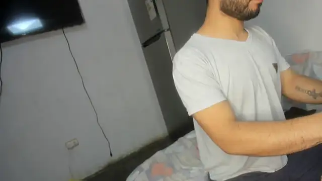 Snapshot of fullpasionkv220 chatting on 12/11/24, 12:33 fullpasionkv220 online show from 12/11/24, 12:33