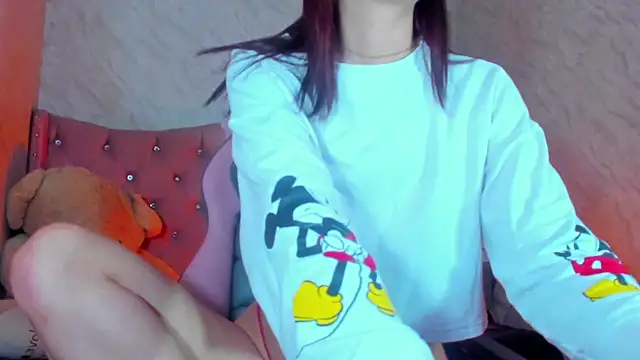 Snapshot of LiaHarryis chatting on 01/30/25, 11:34 LiaHarryis online show from 01/30/25, 11:34