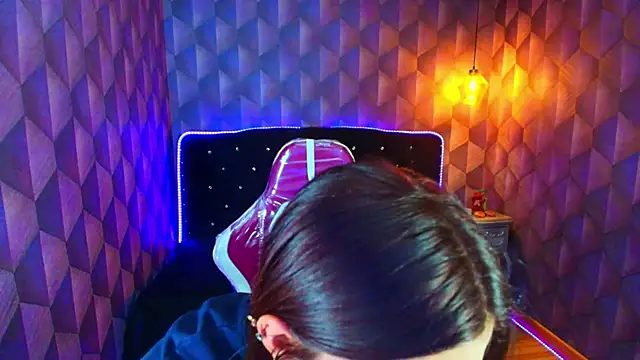 LiaHarryis online show from 02/11/26, 08:36