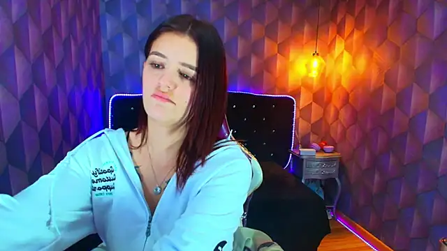 LiaHarryis online show from 02/12/26, 08:04