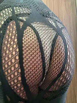 Snapshot of AlvaSmallCook chatting on 11/03/25, 04:30 AlvaSmallCook online show from 11/03/25, 04:30