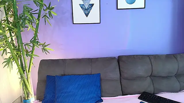 cinnamon kyla online show from 03/02/25, 07:12