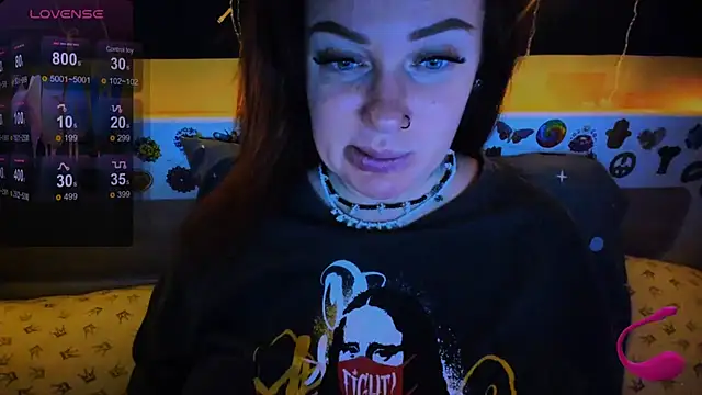 Snapshot of EllieOz chatting on 02/26/25, 03:52 EllieOz online show from 02/26/25, 03:52