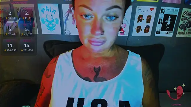 EllieOz online show from 04/06/26, 04:52