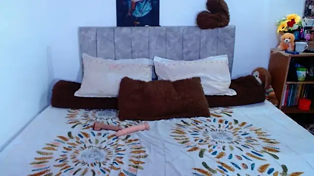 JossieGrey online show from 10/28/25, 01:20