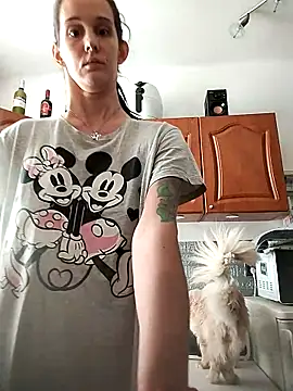 Snapshot of LauraBaby chatting on 10/01/25, 09:48 LauraBaby online show from 10/01/25, 09:48