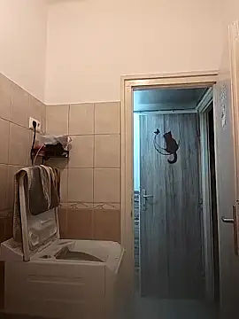 LauraBaby online show from 02/25/26, 04:49