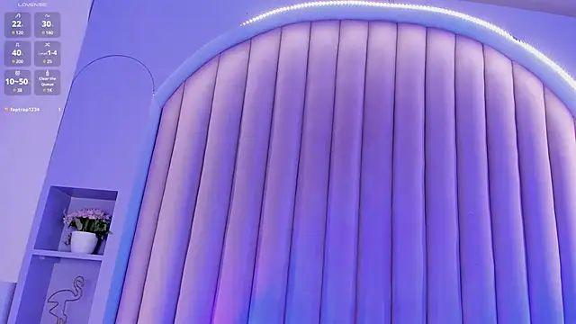 Snapshot of nahomi_campbell chatting on 02/19/25, 10:42 nahomi campbell online show from 02/19/25, 10:42