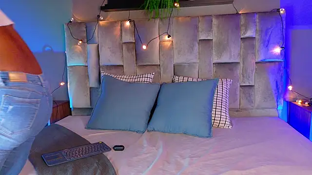 Snapshot of nahomi_campbell chatting on 09/17/25, 07:37 nahomi campbell online show from 09/17/25, 07:37