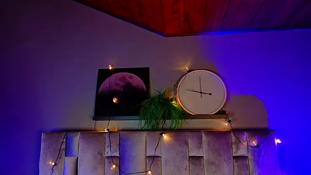 Snapshot of nahomi_campbell chatting on 09/29/25, 07:30 nahomi campbell online show from 09/29/25, 07:30