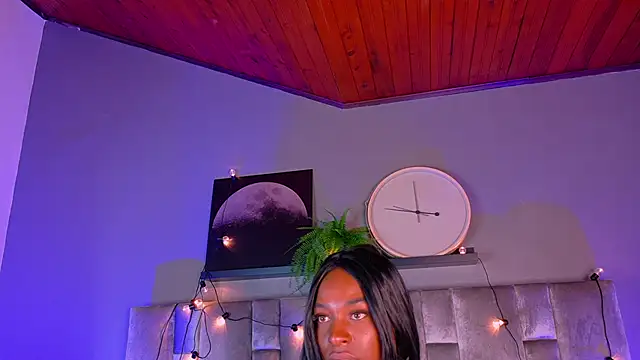 Snapshot of nahomi_campbell chatting on 10/23/25, 07:34 nahomi campbell online show from 10/23/25, 07:34