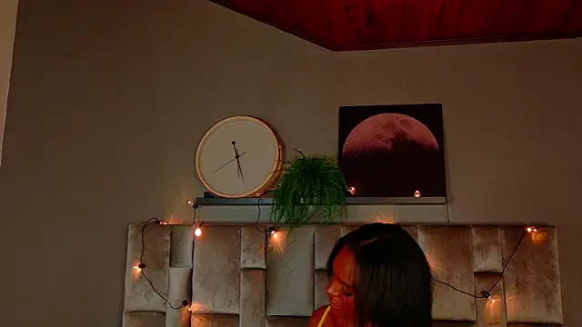 Snapshot of nahomi_campbell chatting on 12/03/25, 07:34 nahomi campbell online show from 12/03/25, 07:34