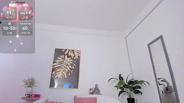 Amina hafsa online show from 10/05/25, 01:42