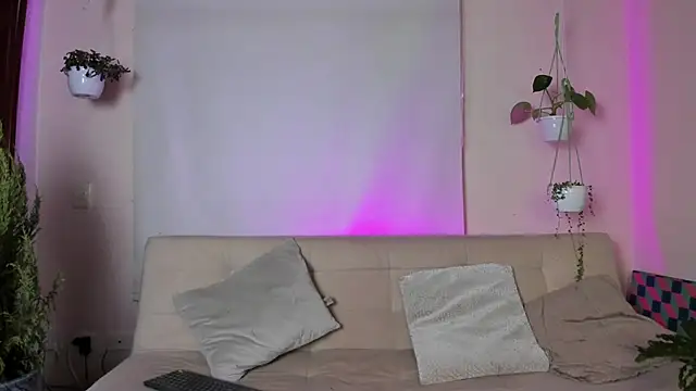 roselinedior online show from 02/03/25, 03:49