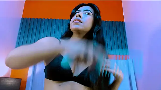 VeronicaRobles online show from 03/11/26, 06:03