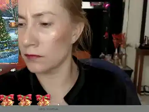 Snapshot of CATRINA-83 chatting on 12/20/24, 03:25 CATRINA-83 online show from 12/20/24, 03:25