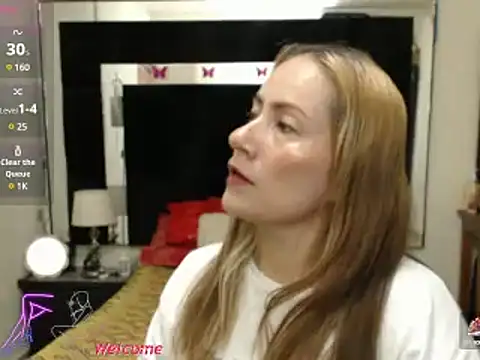 Snapshot of CATRINA-83 chatting on 01/30/25, 07:59 CATRINA-83 online show from 01/30/25, 07:59