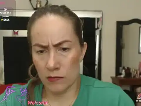 Snapshot of CATRINA-83 chatting on 03/20/25, 08:19 CATRINA-83 online show from 03/20/25, 08:19