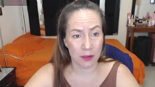 Snapshot of CATRINA-83 chatting on 09/17/25, 05:03 CATRINA-83 online show from 09/17/25, 05:03