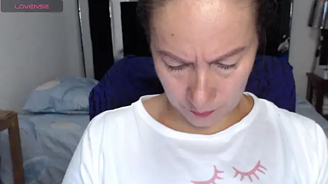 Snapshot of CATRINA-83 chatting on 07/04/26, 02:34 CATRINA-83 online show from 07/04/26, 02:34