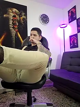 Nicolas Fellener online show from 04/06/26, 04:46