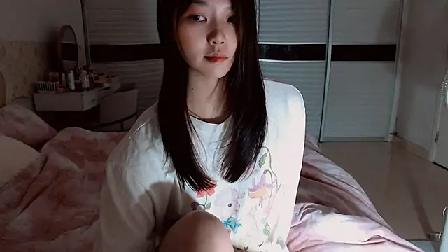 -Lucky Girl online show from 05/14/26, 02:24