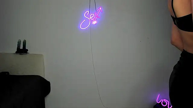 Bitch Coin online show from 11/10/25, 04:28