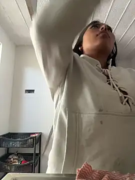 emmyjhonson07 online show from 01/09/26, 03:26