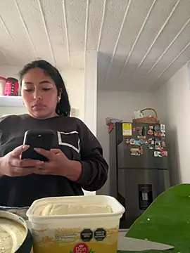 emmyjhonson07 online show from 02/18/26, 12:56