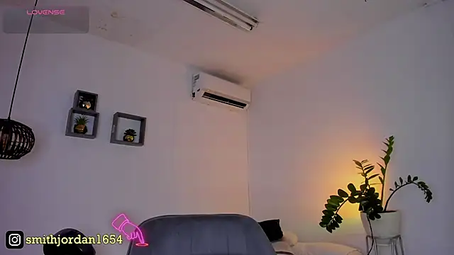 JordanSmiith  online show from 02/28/25, 08:28