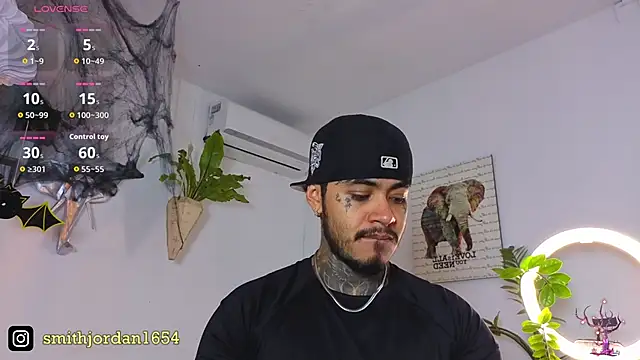 JordanSmiith  online show from 10/25/25, 09:09