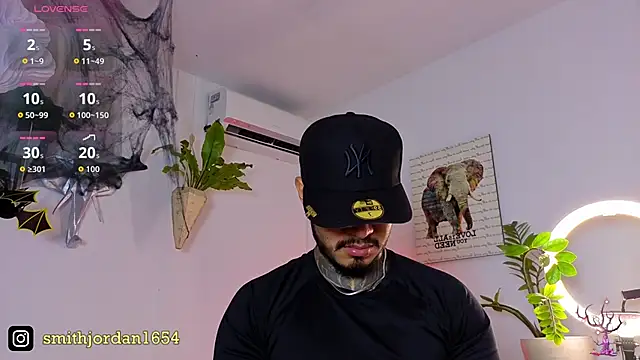 JordanSmiith  online show from 10/30/25, 09:37