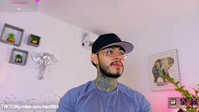 JordanSmiith  online show from 03/03/26, 08:04