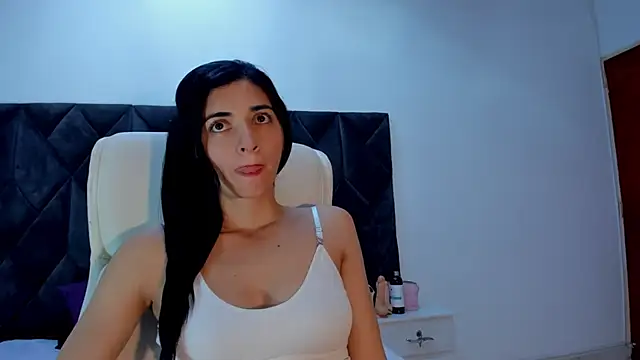 Linisprincehot69 online show from 02/07/25, 08:31