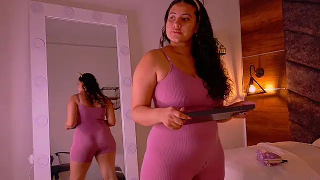 Snapshot of eva_daemon chatting on 10/14/25, 11:11 eva daemon online show from 10/14/25, 11:11