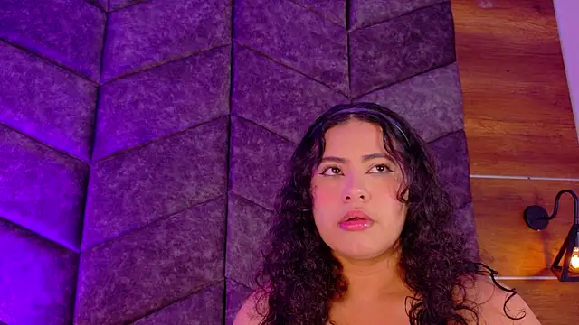 Snapshot of eva_daemon chatting on 01/11/26, 12:10 eva daemon online show from 01/11/26, 12:10