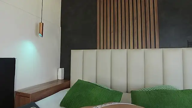 Snapshot of eva_daemon chatting on 02/17/26, 12:01 eva daemon online show from 02/17/26, 12:01