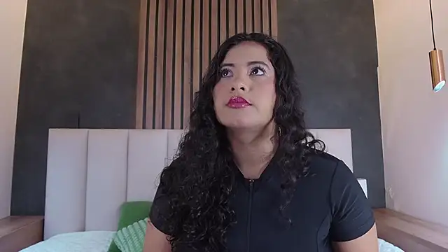 Snapshot of eva_daemon chatting on 03/04/26, 12:00 eva daemon online show from 03/04/26, 12:00